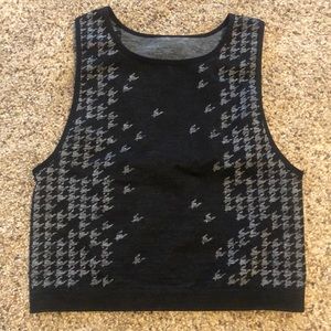 Brand New Fabletics crop top sweat wicking